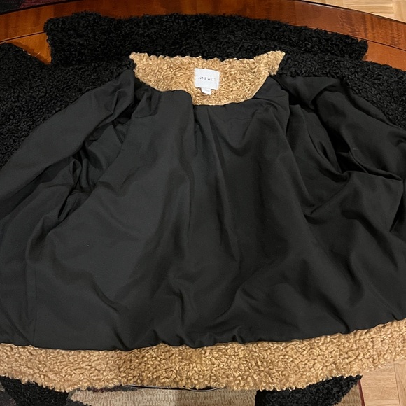 Nine West Sherpa bomber jacket in tan & black w/ asymmetrical zipper. XL - Picture 11 of 13